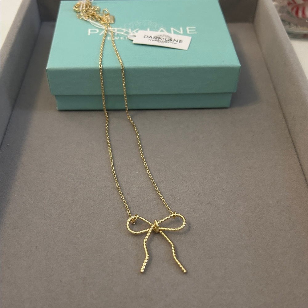 Park Lane Gold Bow Necklace